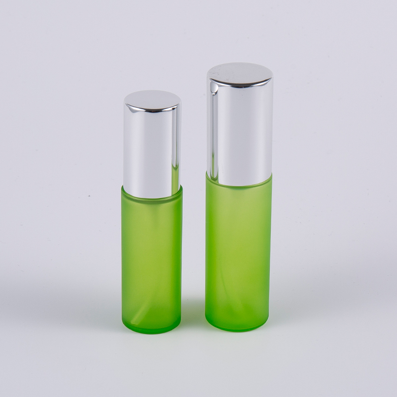 Green frost 20ml 30ml PET PETG kerek vastag falú lotionos palack pumpával