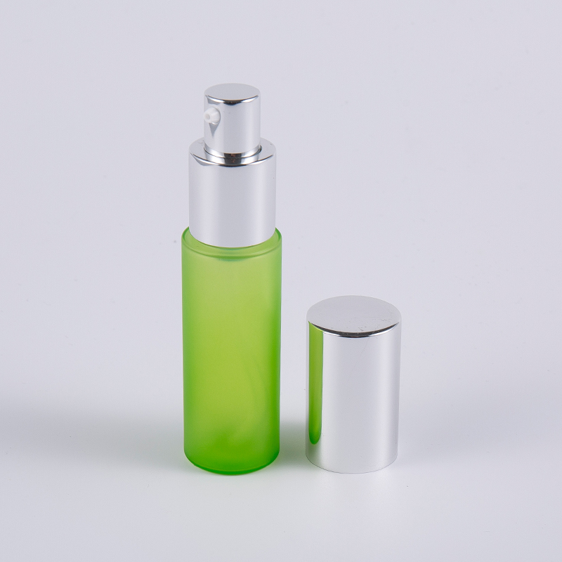 Green frost 20ml 30ml PET PETG kerek vastag falú lotionos palack pumpával Green frost 20ml 30ml PET PETG kerek vastag falú lotionos palack pumpával