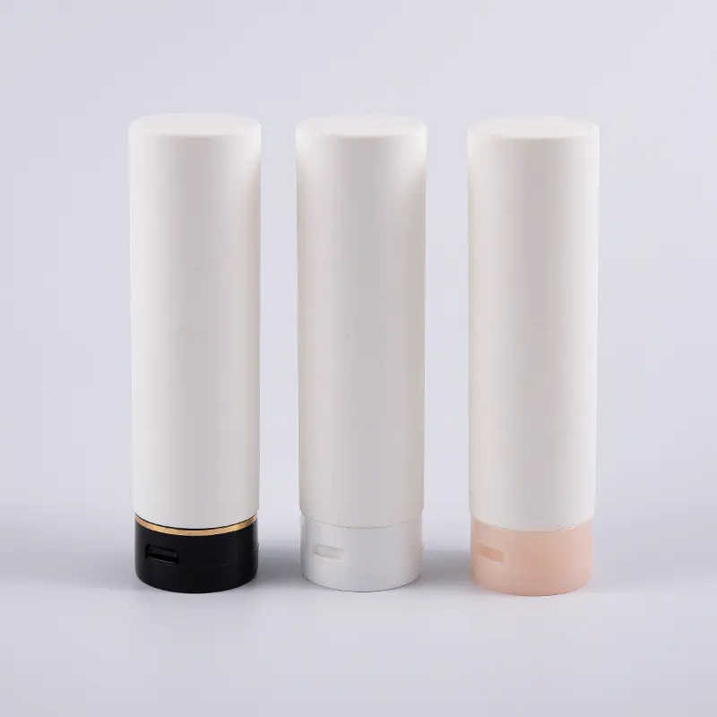 Fehér Soft Touch kerek, fordított 180 ml-es PE hajbalzsam tisztító flakon, felhajtható kupakkal